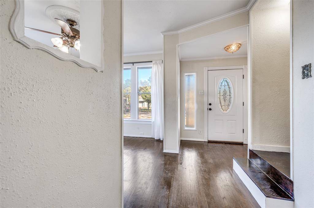 Dallas, TX 75211,419 N Frances Street