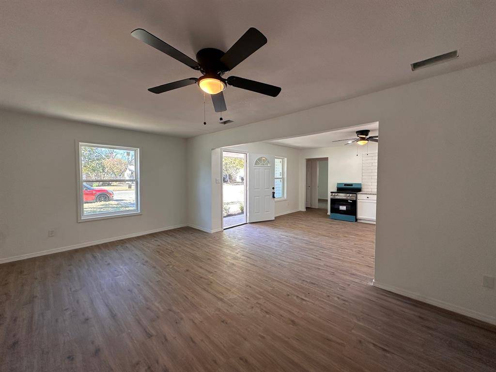 Brownwood, TX 76801,2318 1st Street