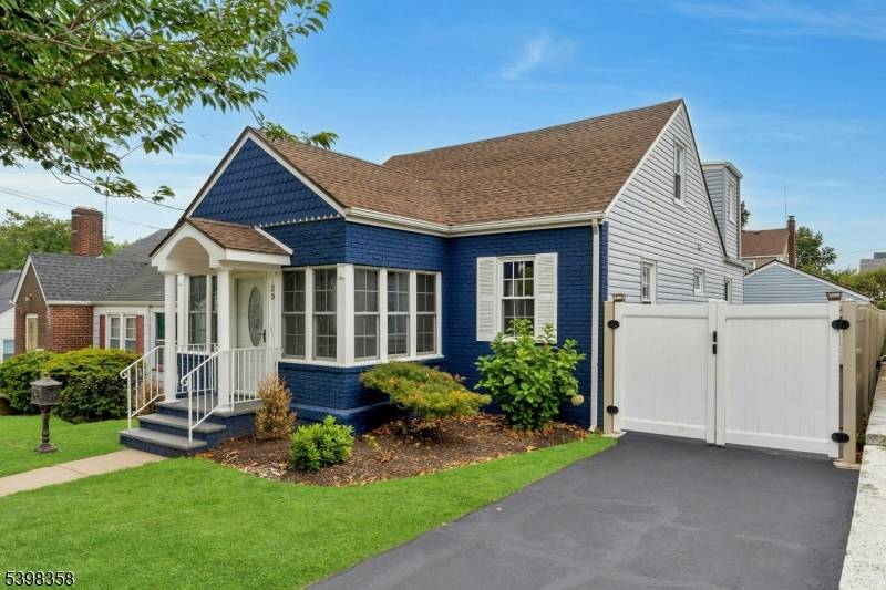 Belleville Twp., NJ 07109,29 Sunset Ave