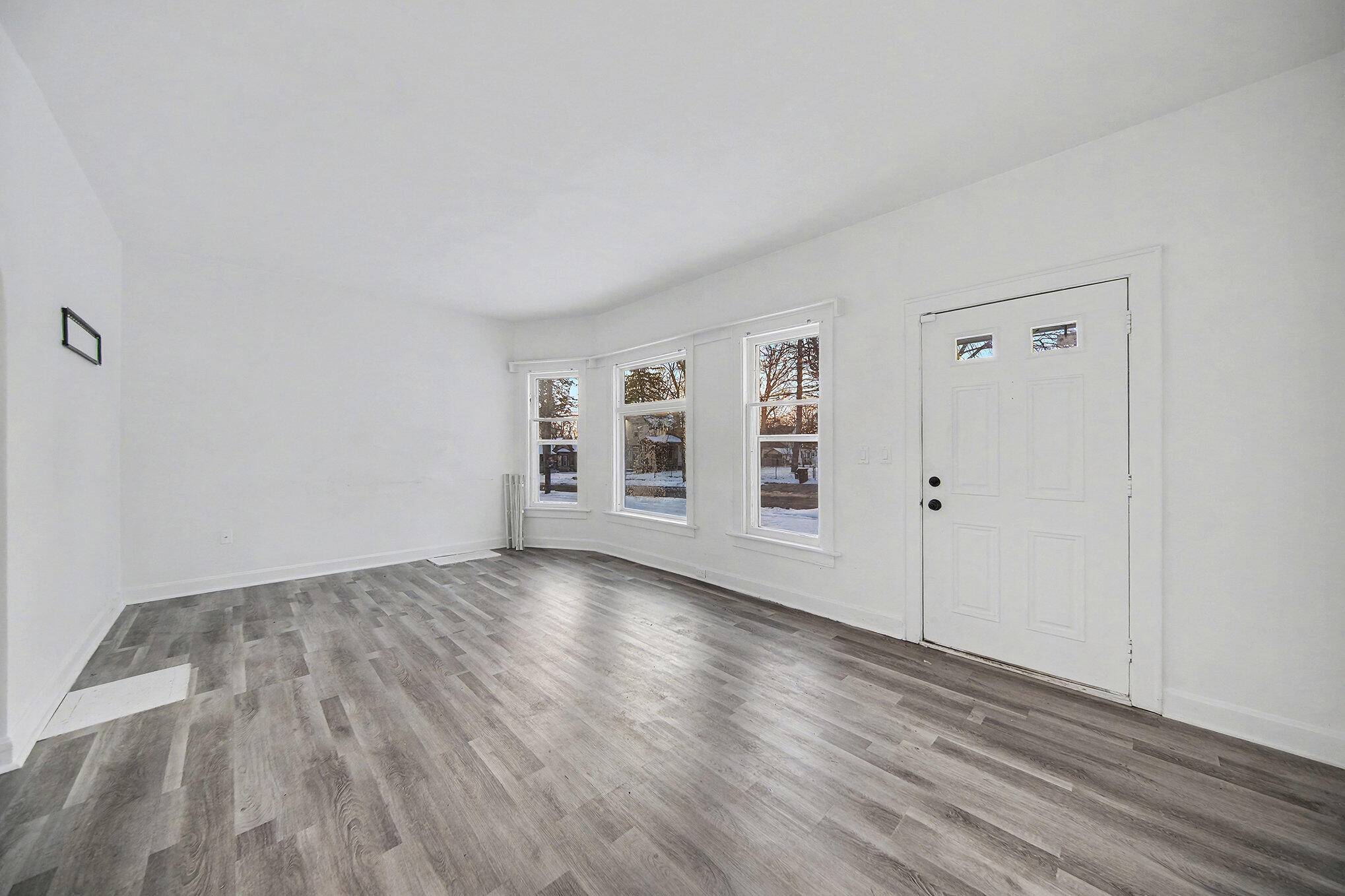 Jackson, MI 49203,1023 Maple AVE