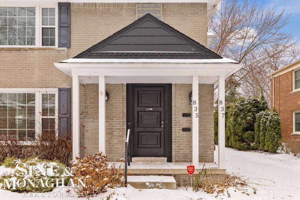 Grosse Pointe Park, MI 48230,835 Harcourt RD