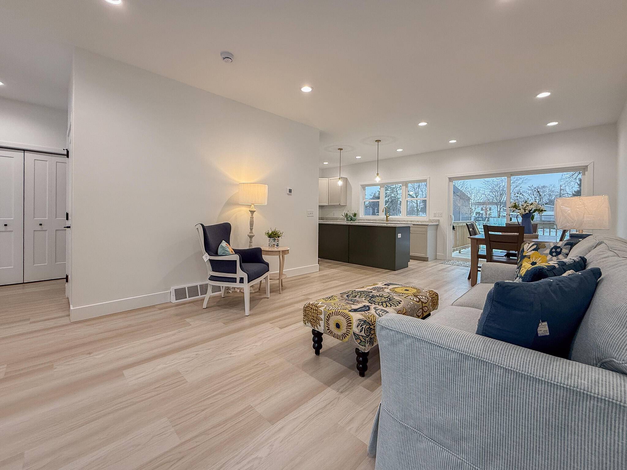 Dowagiac, MI 49047,105 Lester AVE