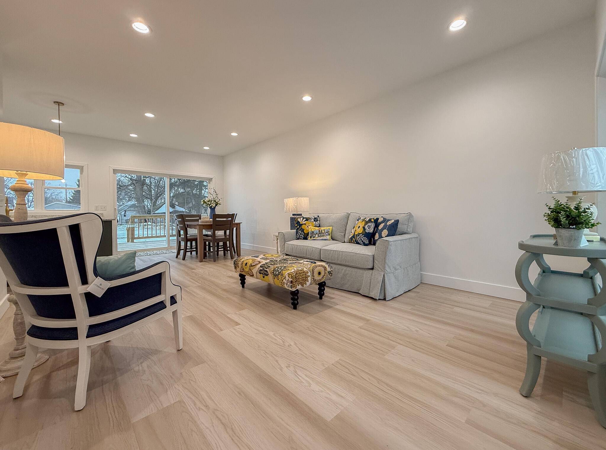 Dowagiac, MI 49047,105 Lester AVE