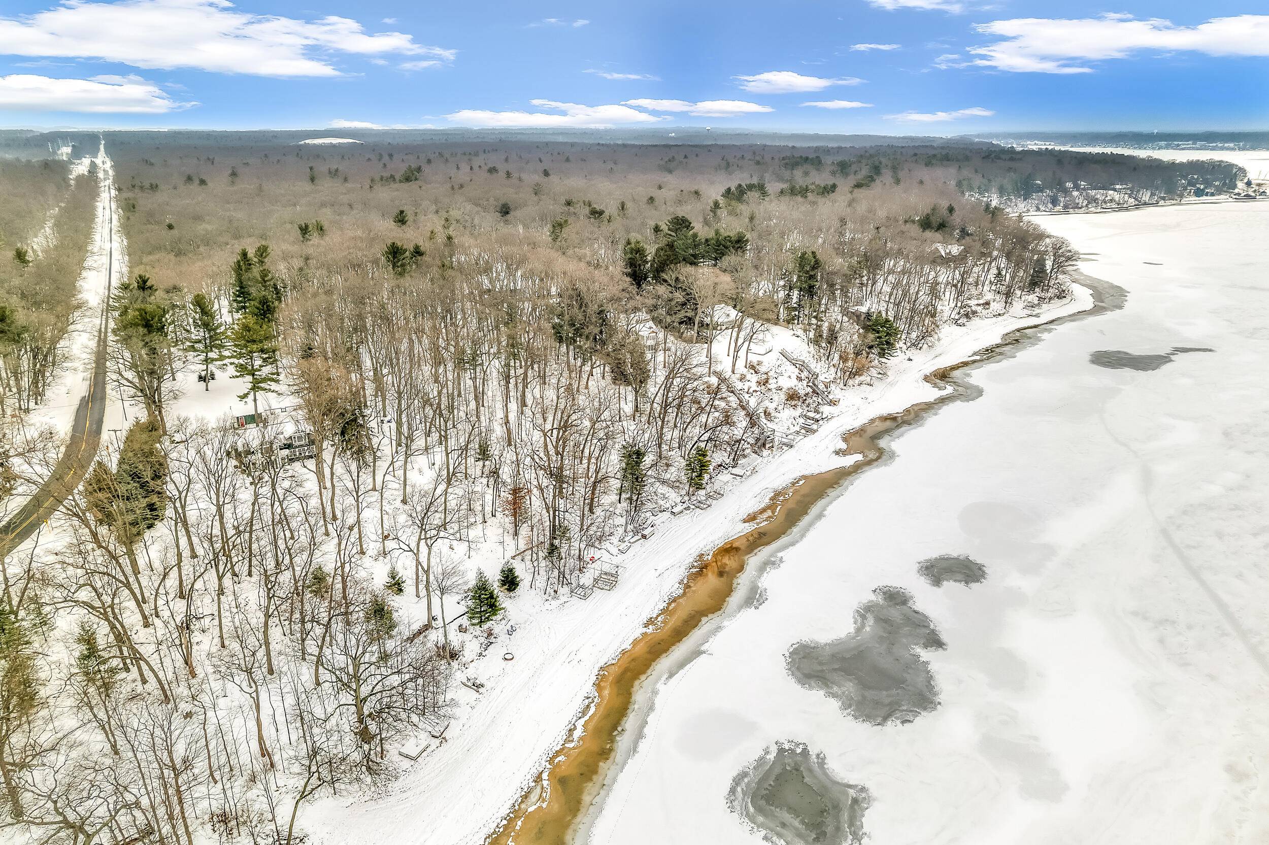 Montague, MI 49437,6125 Lakeshore