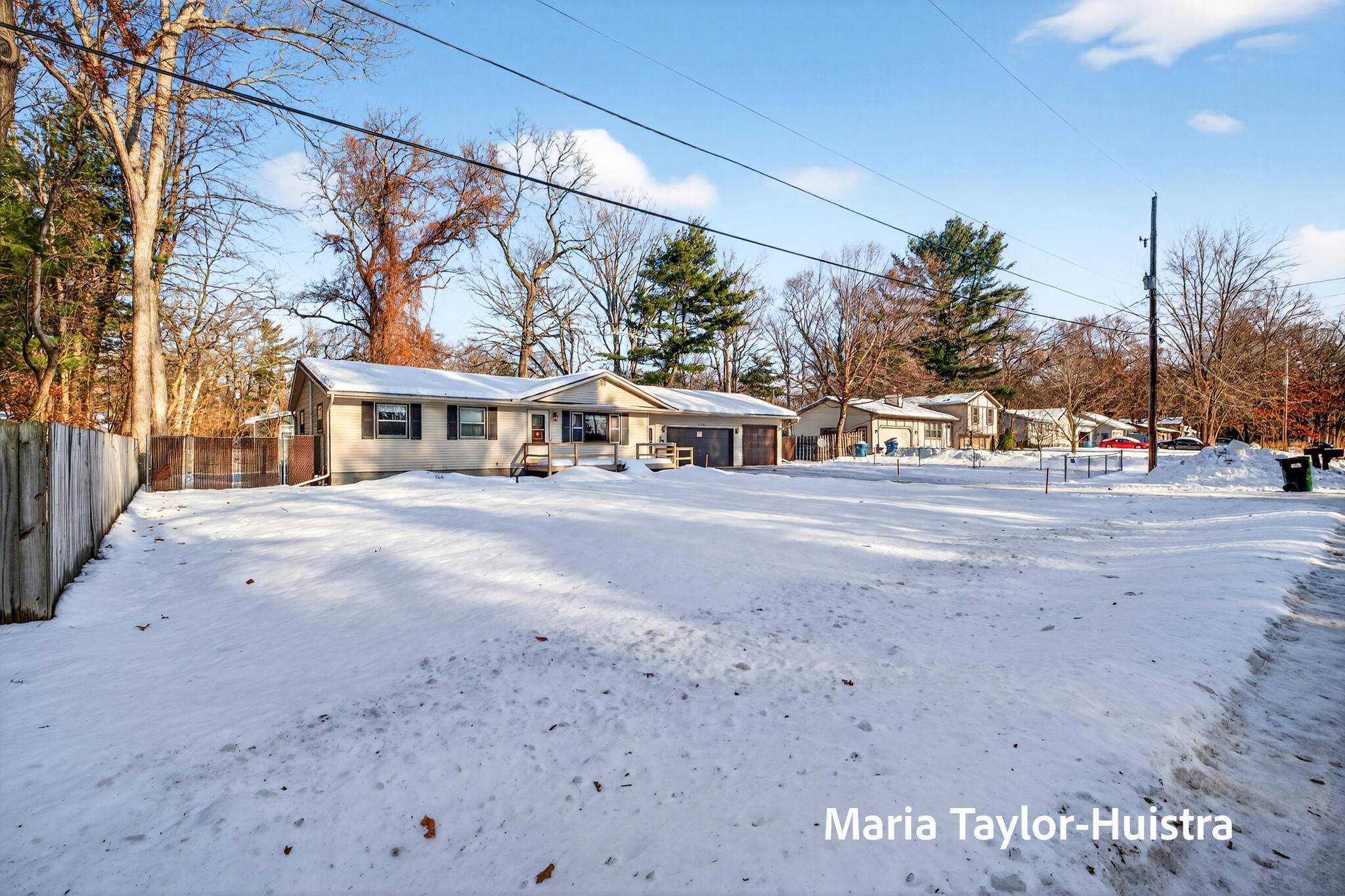 Grand Haven, MI 49417,15881 Groesbeck ST