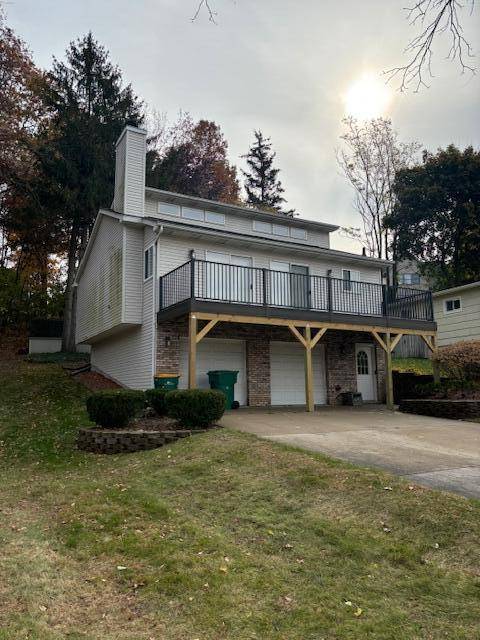 Brighton, MI 48116,1331 Brighton Lake RD