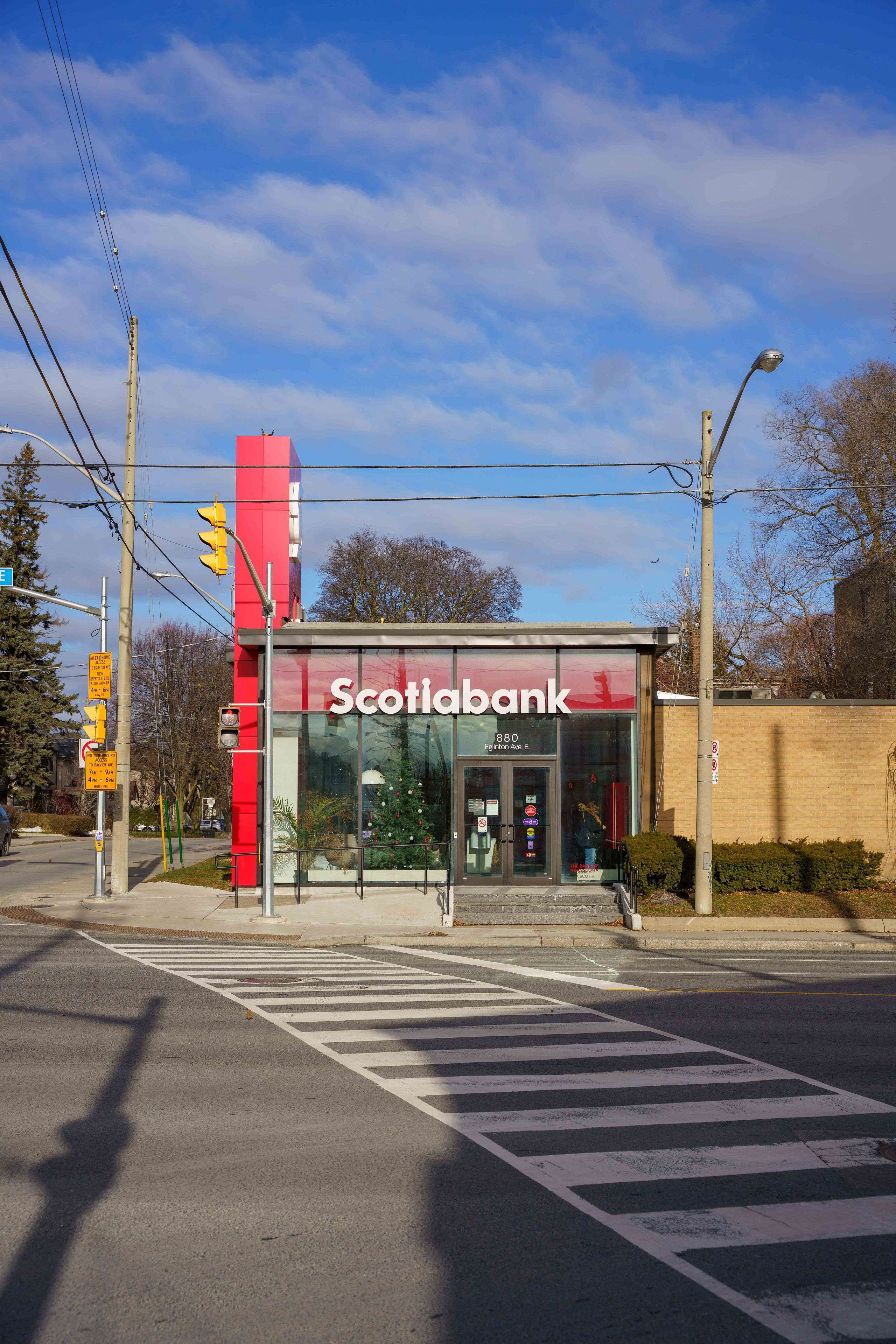 Toronto C11, ON M4G 2L2,880 Eglinton AVE E