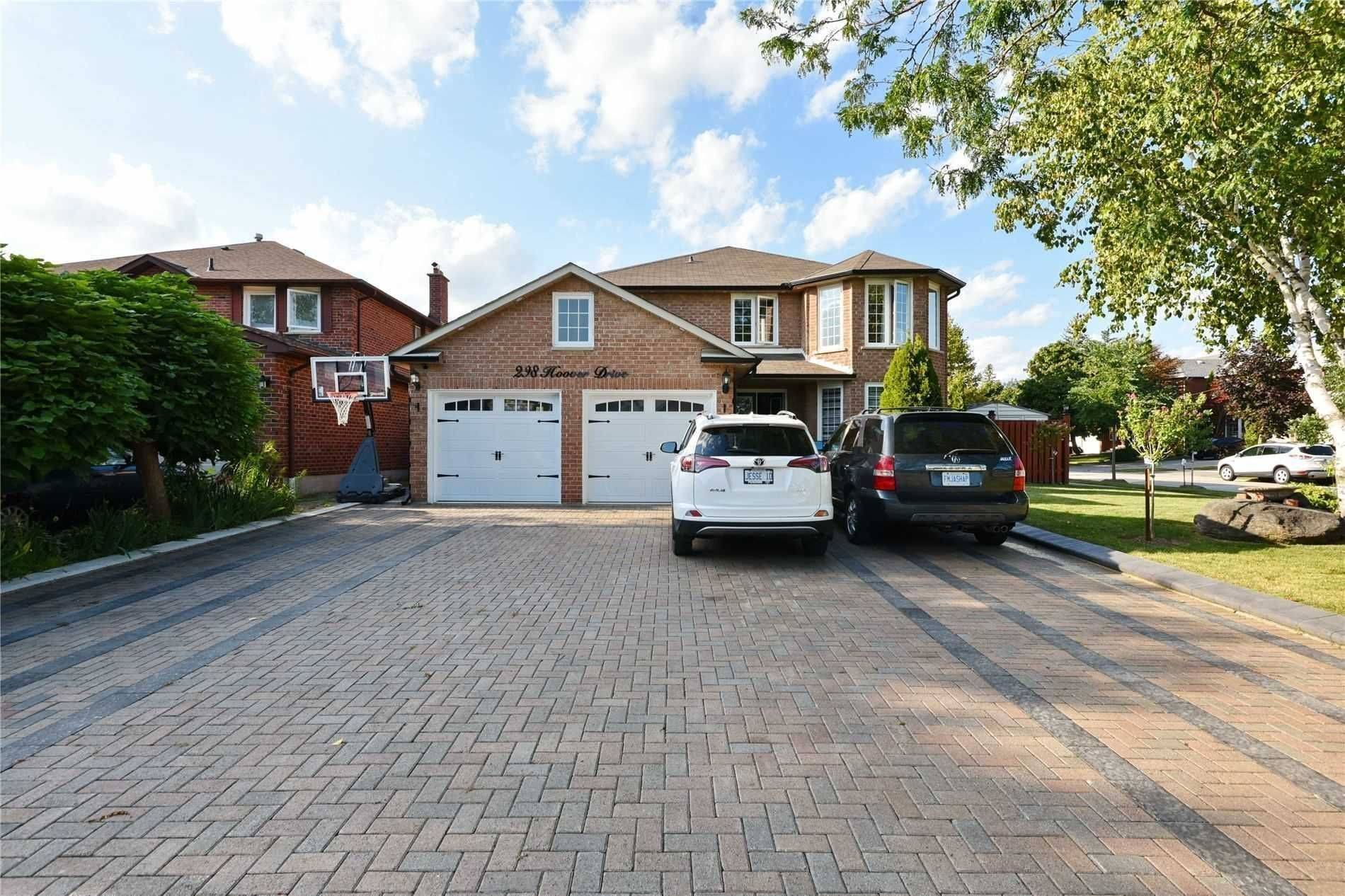 Pickering, ON L1V 5S1,298 Hoover DR #Bsmt apt #1