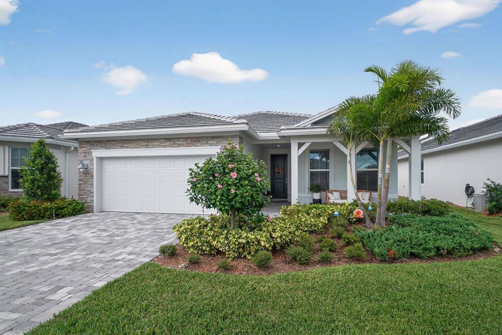 Vero Beach, FL 32960,1161 Haven Cir