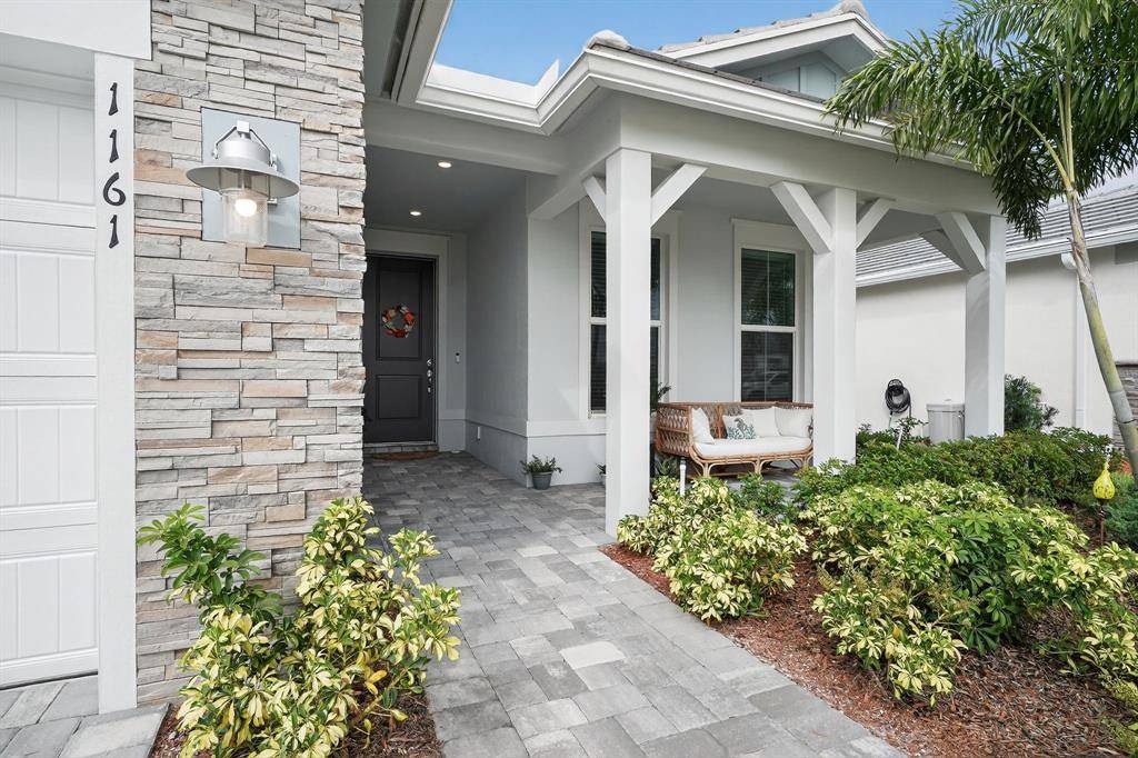 Vero Beach, FL 32960,1161 Haven Cir