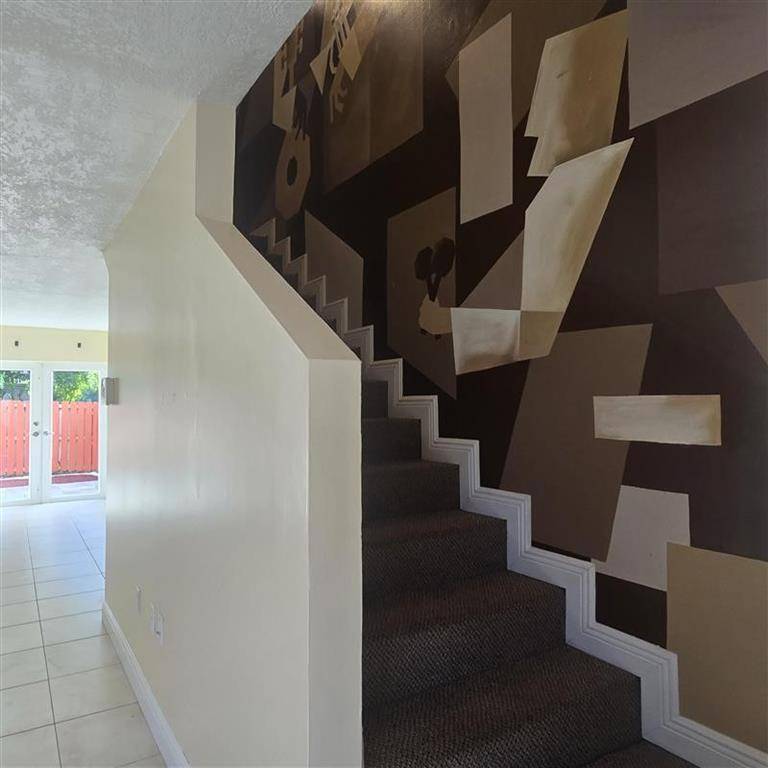 Davie, FL 33314,3680 SW 59 Ave. #8