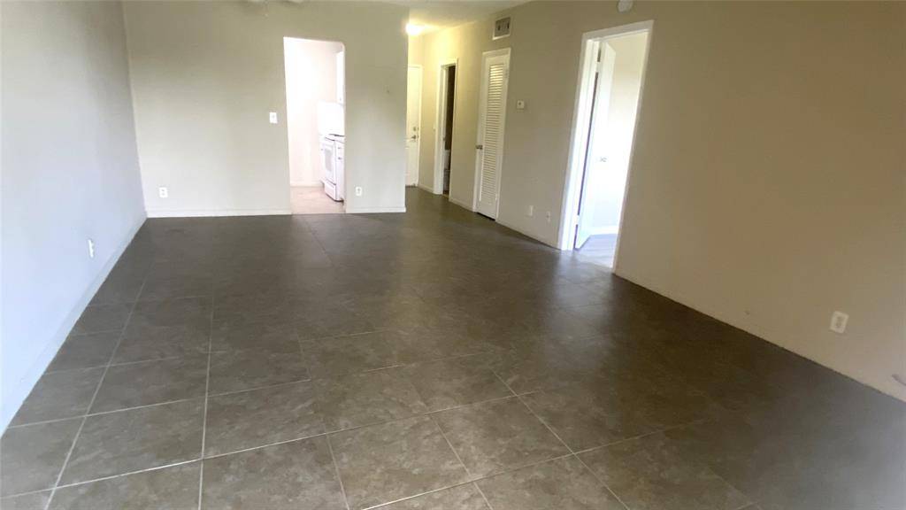 Deerfield Beach, FL 33441,770 SE 2nd Ave #B211