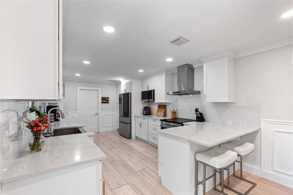 Fort Lauderdale, FL 33305,2615 NE 26th St