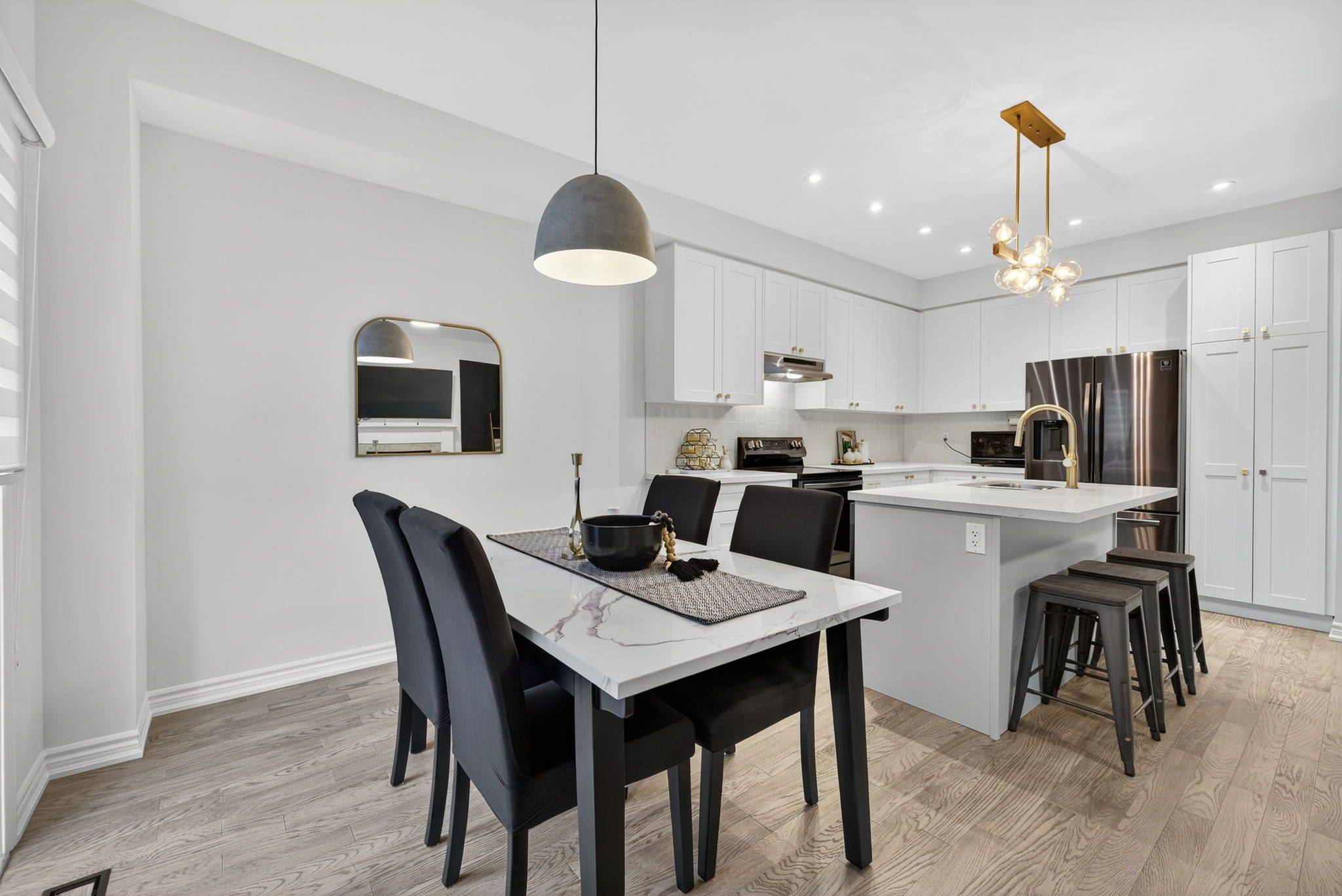 Uxbridge, ON L9P 0E9,20 Gord Matthews WAY