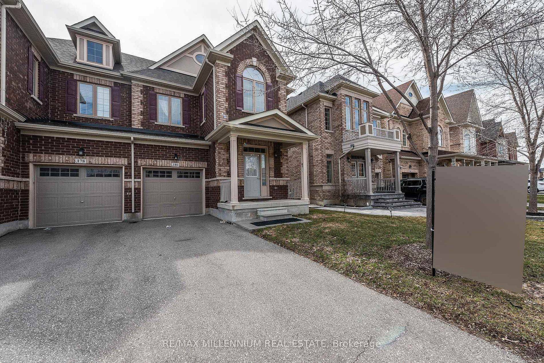 Vaughan, ON L4H 3Z9,180 Pelee AVE