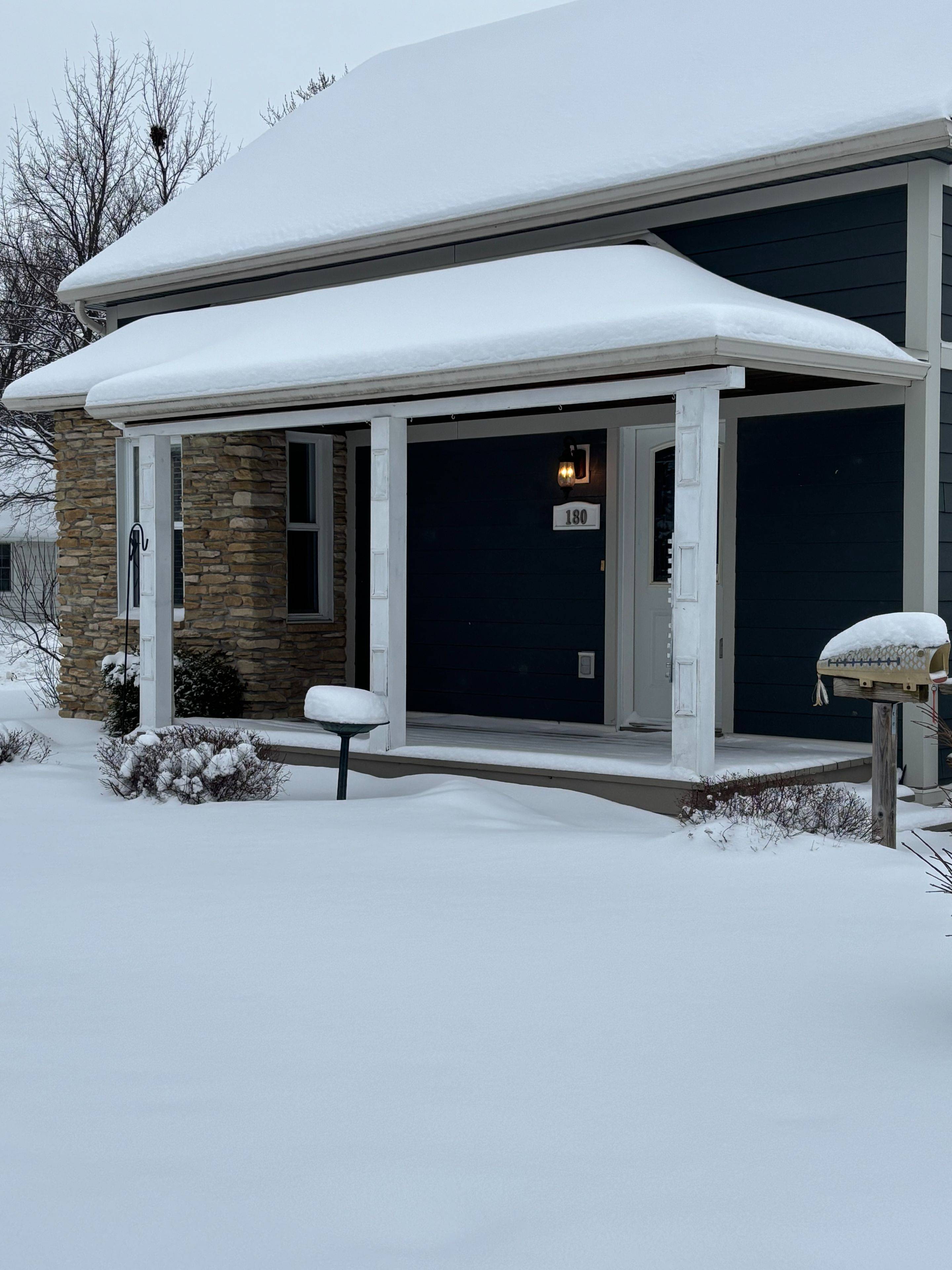 Collingwood, ON L9Y 2G5,180 NINTH ST