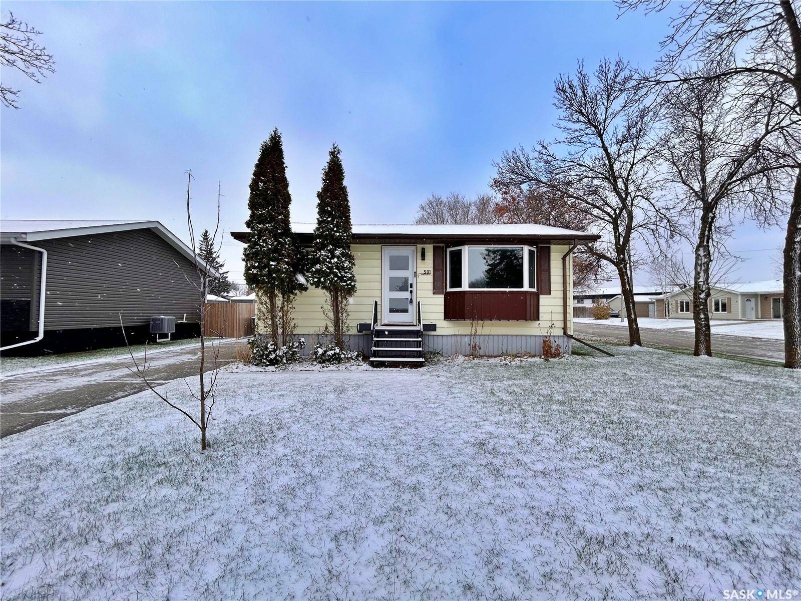 Moosomin, SK S0G 3N0,501 Windover AVENUE