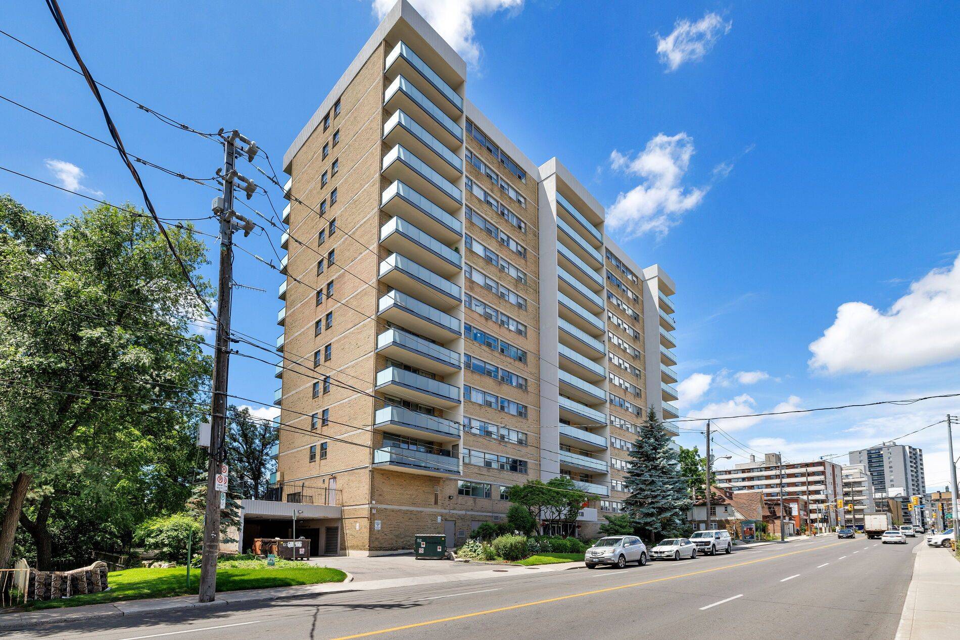 Toronto W04, ON M9N 3R9,2130 Weston RD #PH5