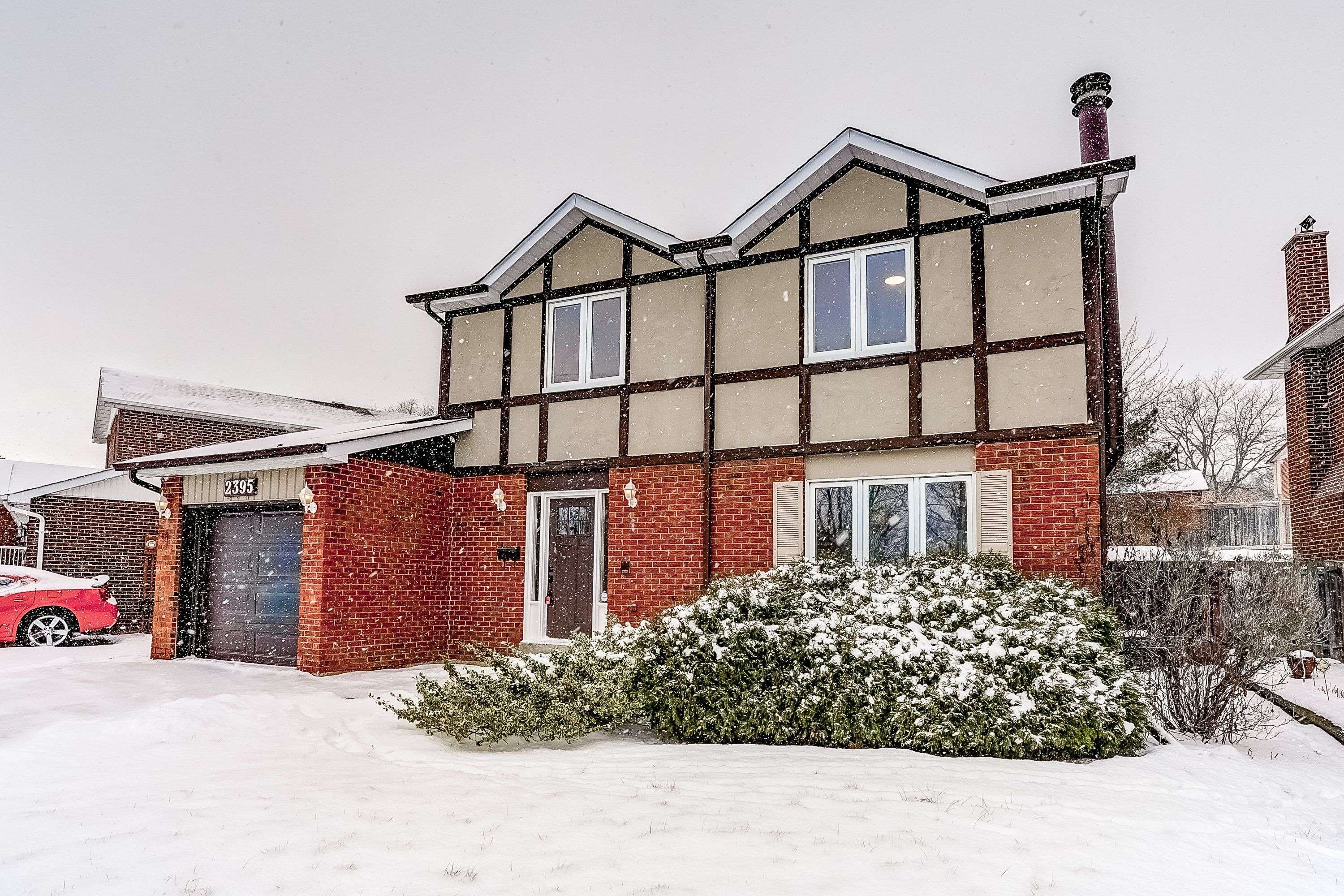 Mississauga, ON L5J 4H5,2395 Benedet DR