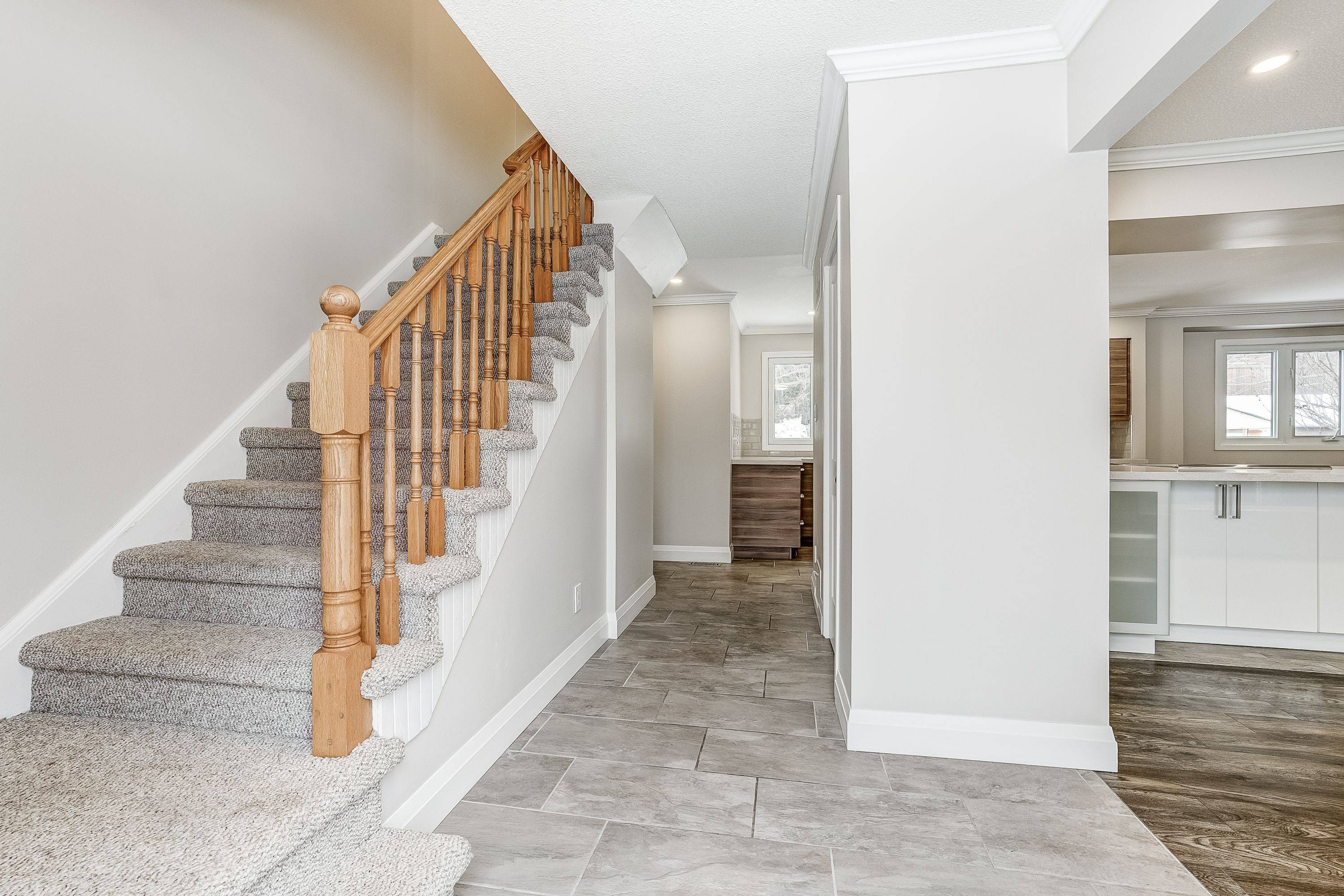 Mississauga, ON L5J 4H5,2395 Benedet DR