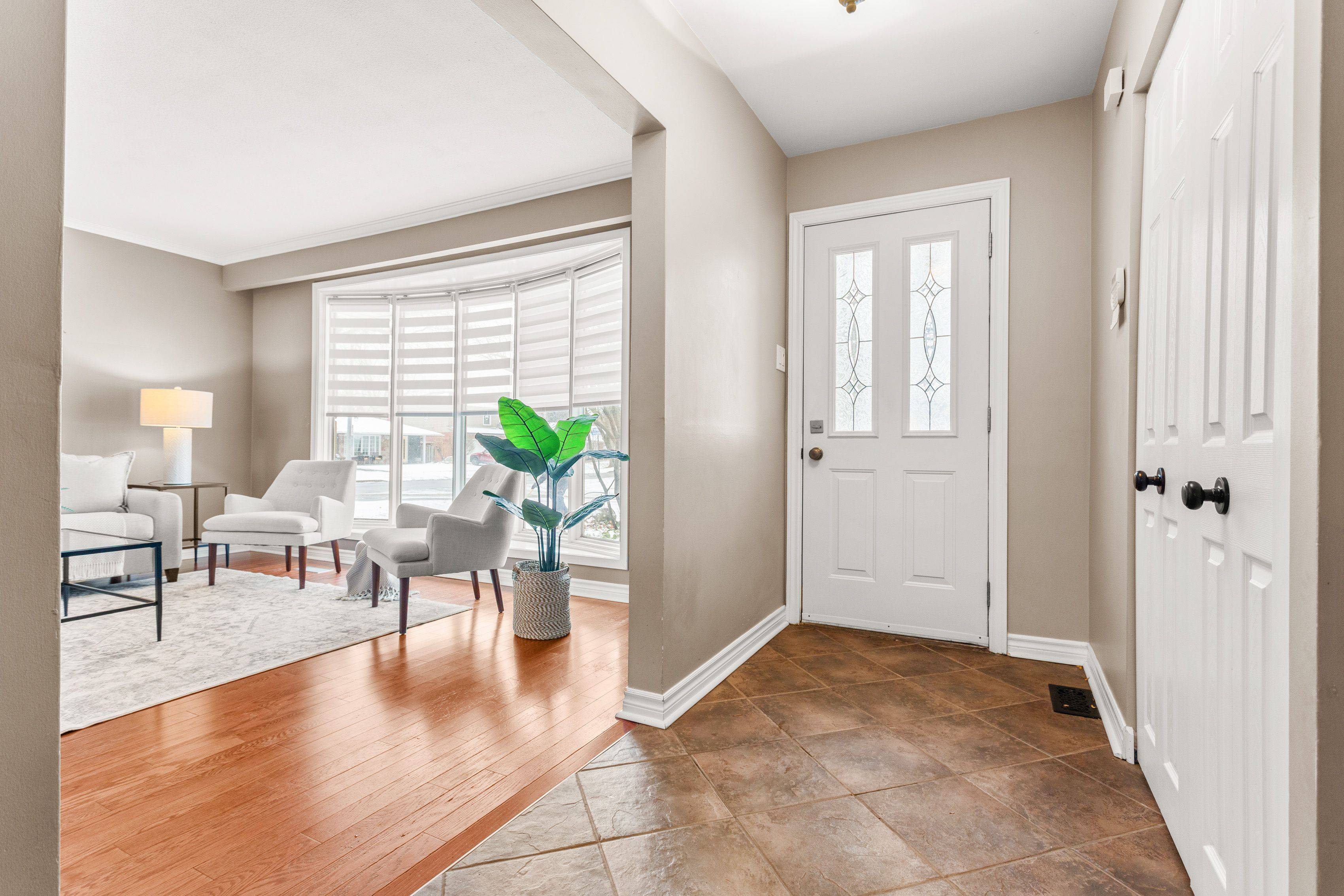 Burlington, ON L7N 3E4,581 Braemore RD