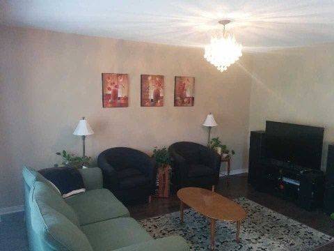 Mississauga, ON L5N 8M3,3372 Bruzan CRES