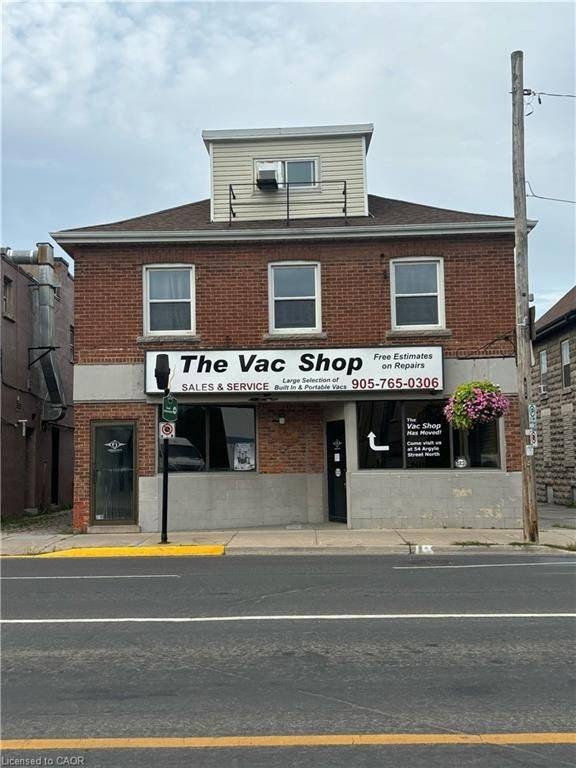 Haldimand, ON N3W 1B7,8 Caithness ST E