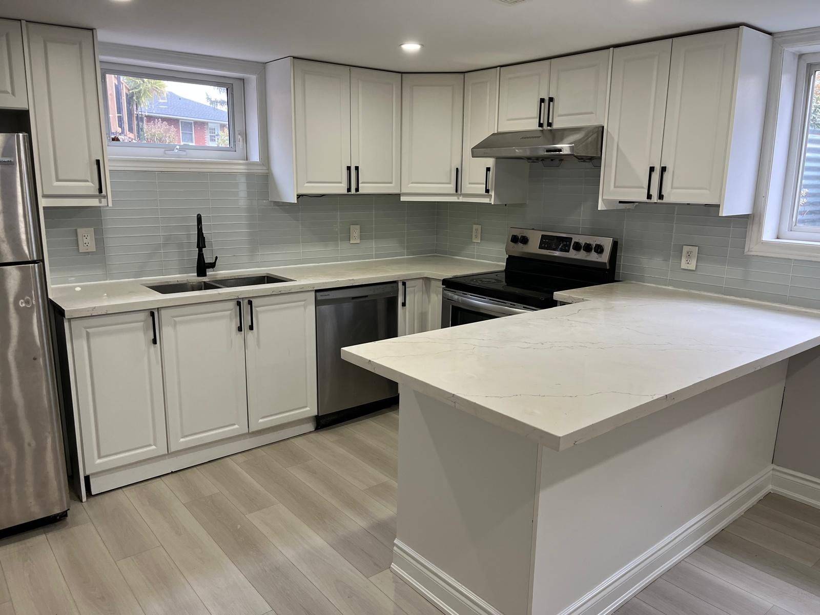 Hamilton, ON L8T 2C8,15 Camille CT #Lower