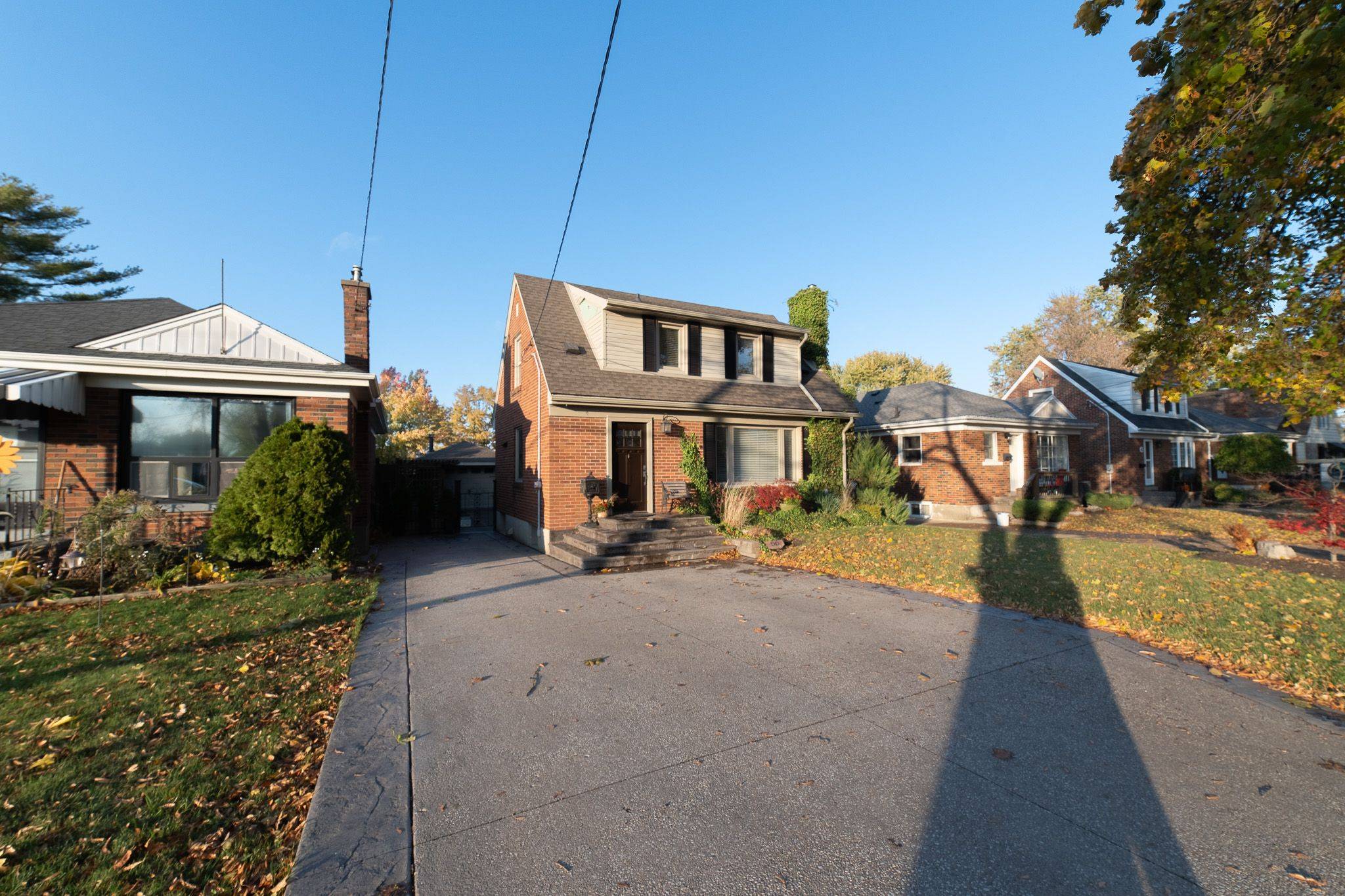 Thorold, ON L2V 3A9,66 Maitland ST