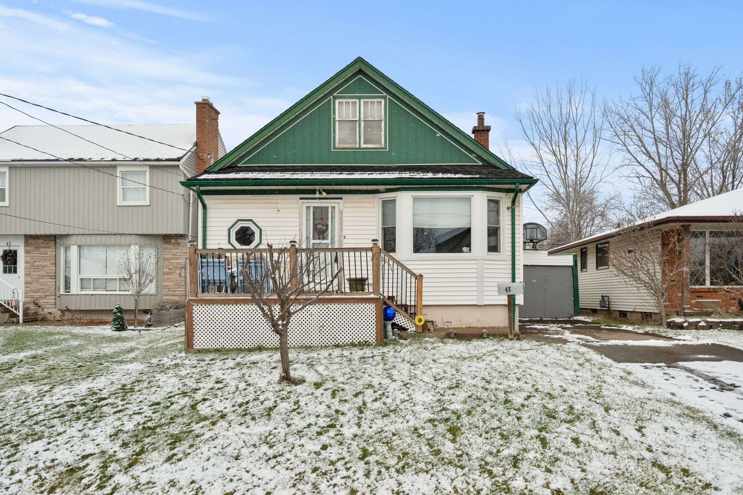 St. Catharines, ON L2P 1X2,45 Bloomfield AVE