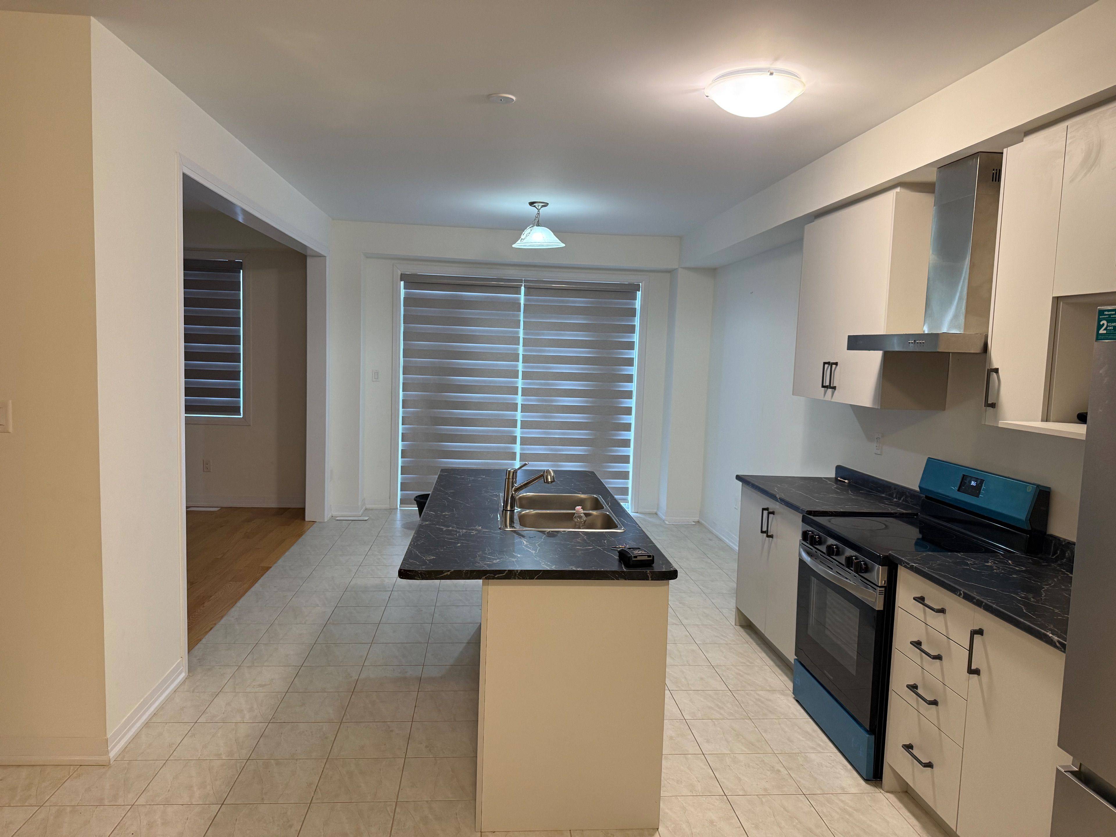 Thorold, ON L2V 0P2,21 Velvet WAY