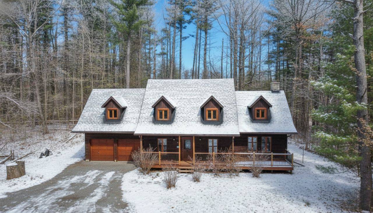 Constance Bay - Dunrobin - Kilmaurs - Woodlawn, ON K0A 3M0,101 Myrtle LN