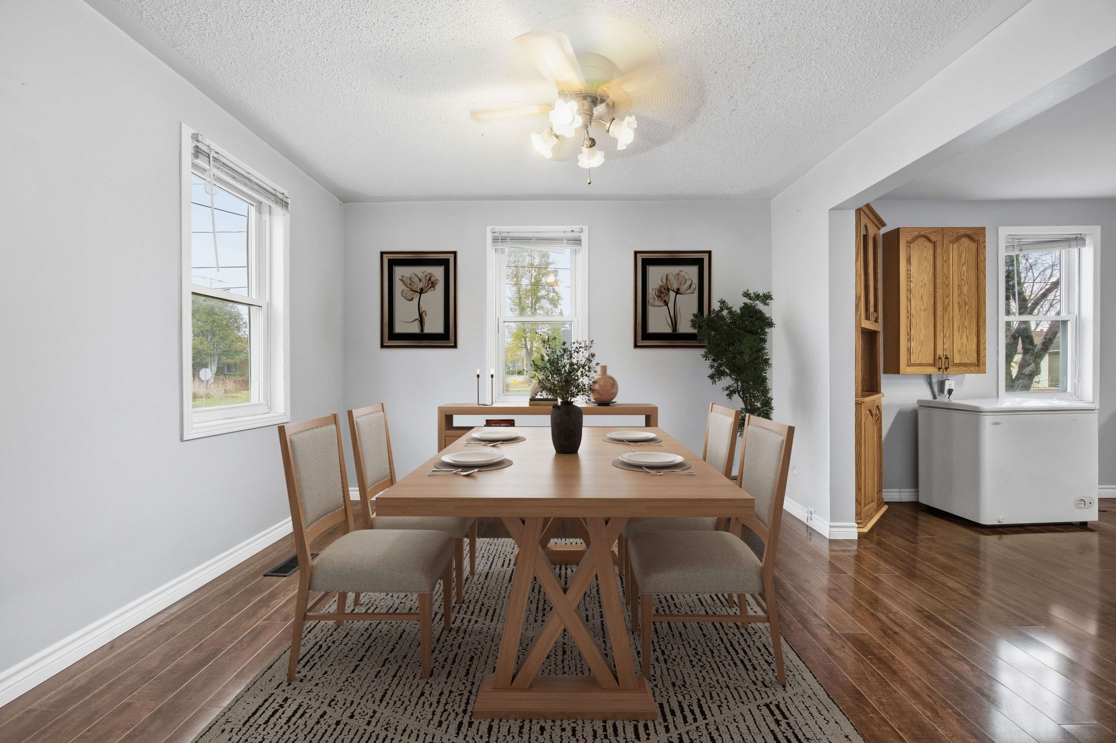 Perth, ON K7H 2A9,18 Cockburn ST