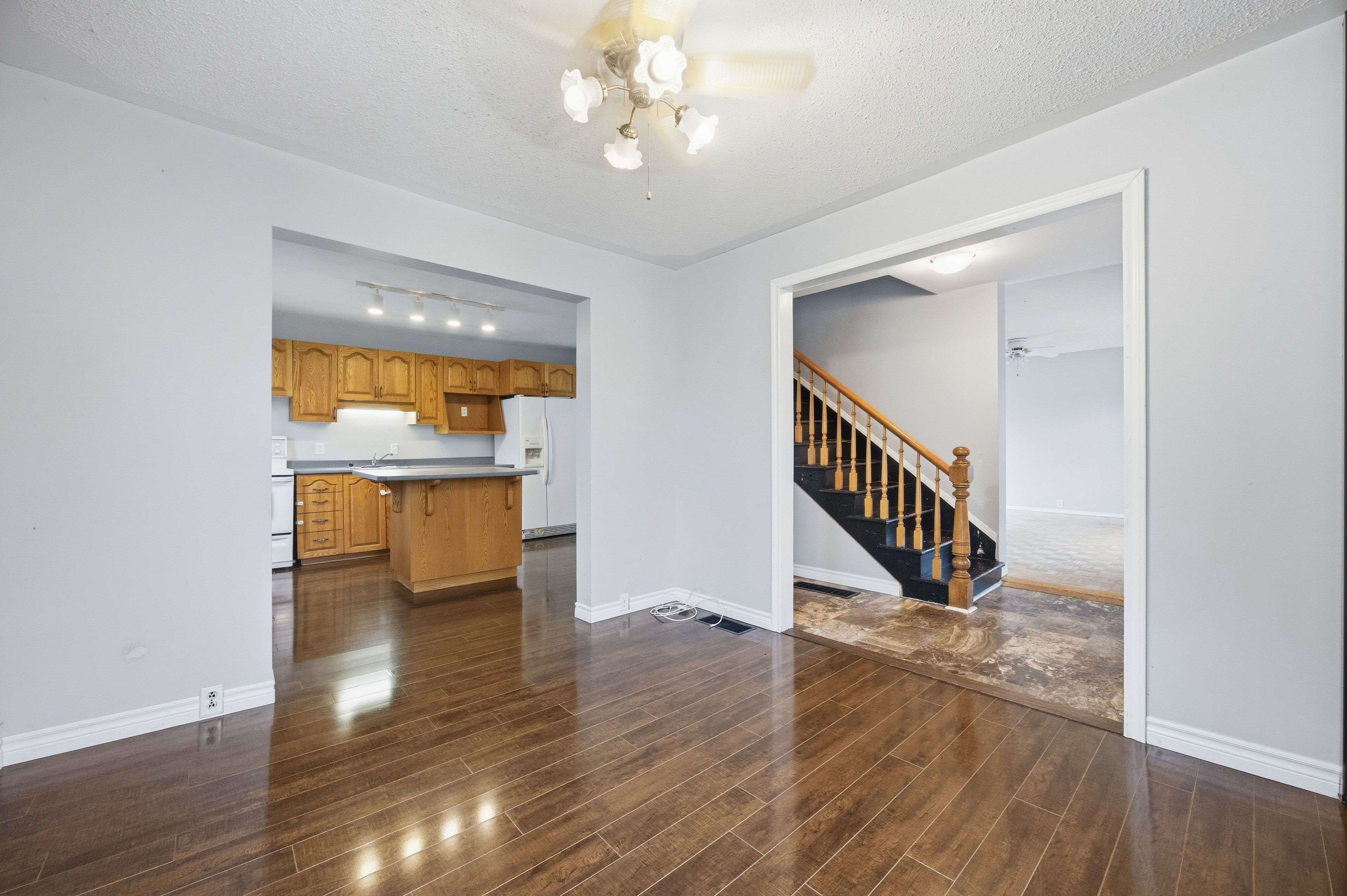 Perth, ON K7H 2A9,18 Cockburn ST