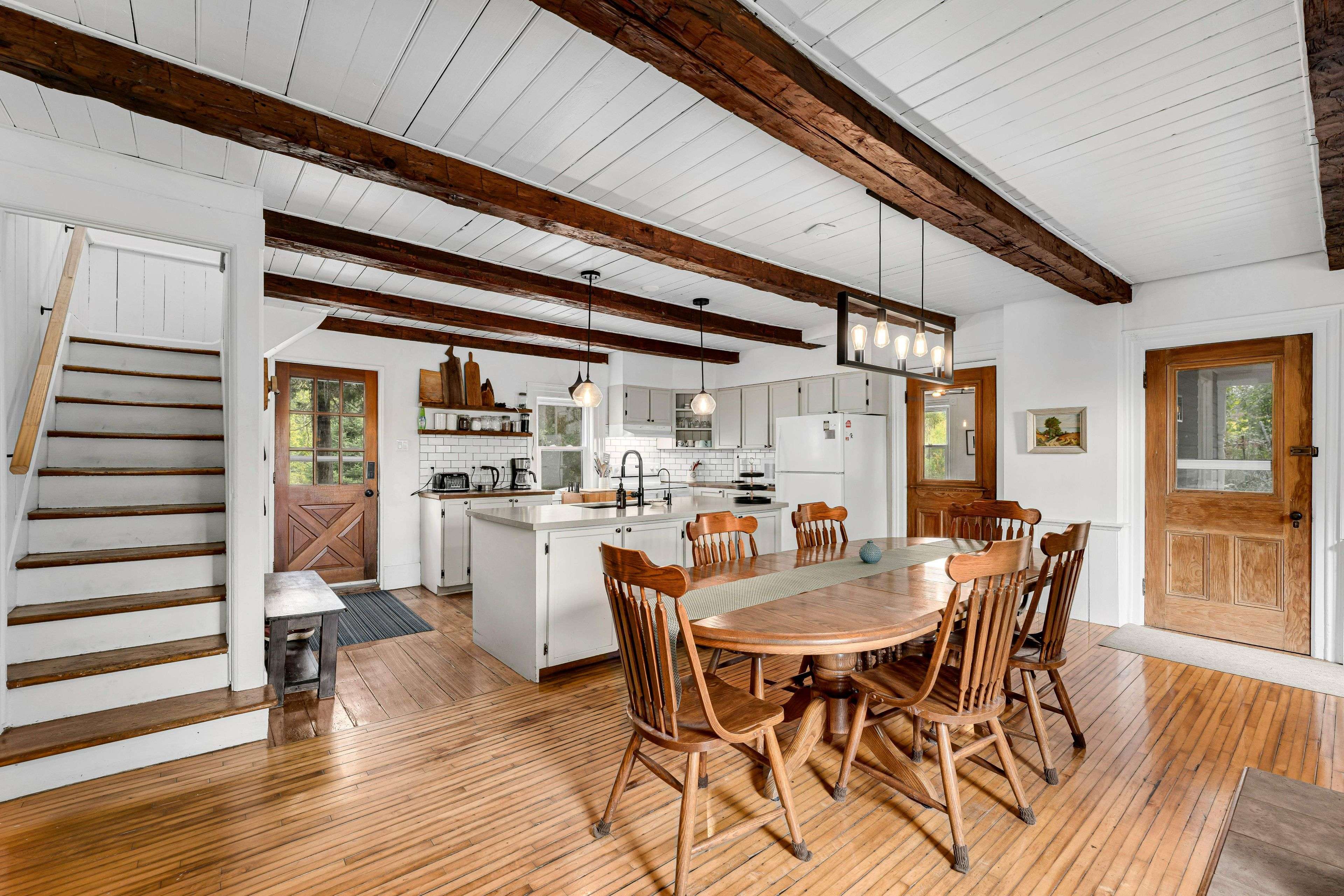 Stone Mills, ON K0K 1Z0,2707 County Road 27 RD