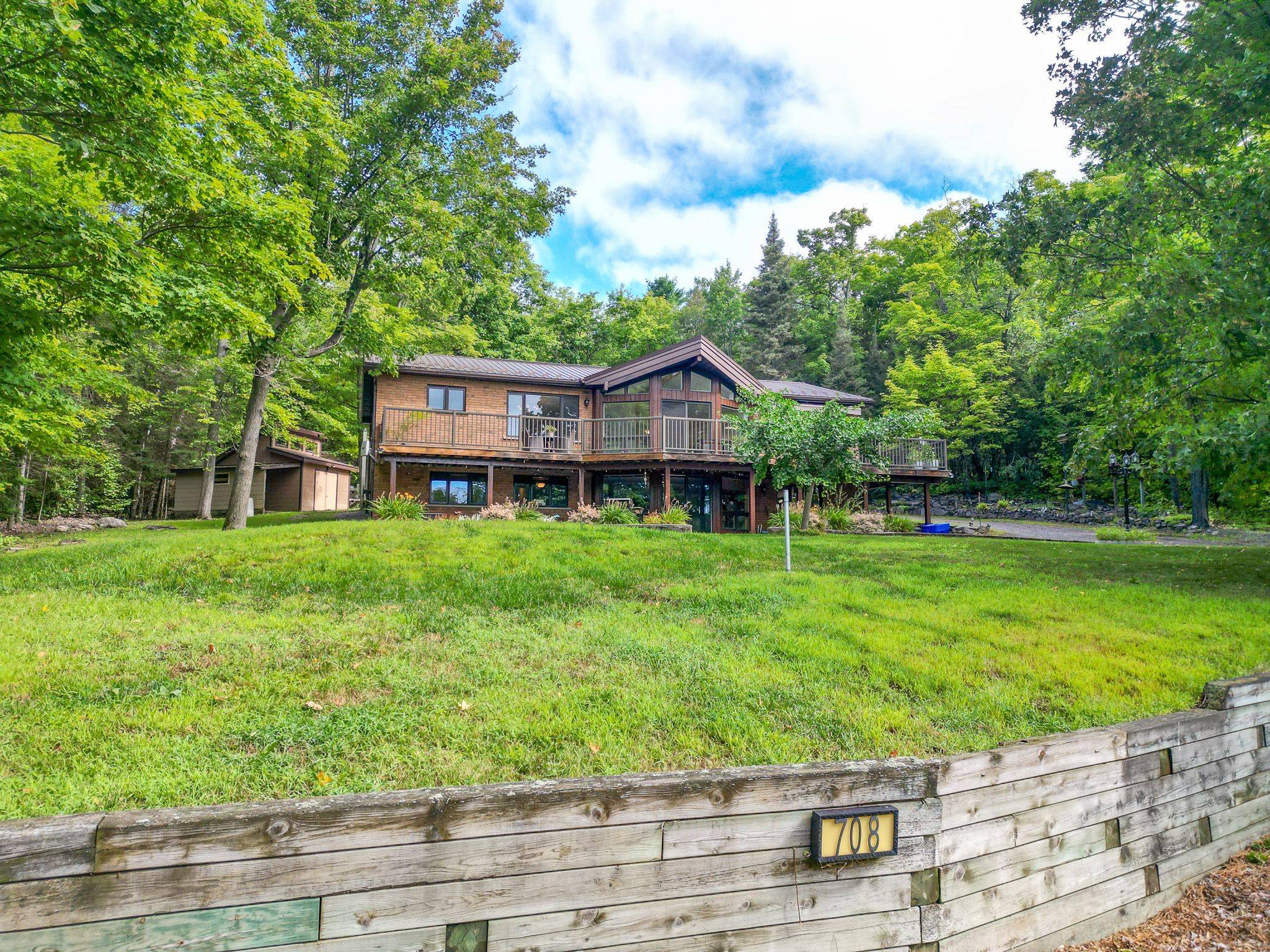 North Bay, ON P1B 8G4,708 Anita AVE