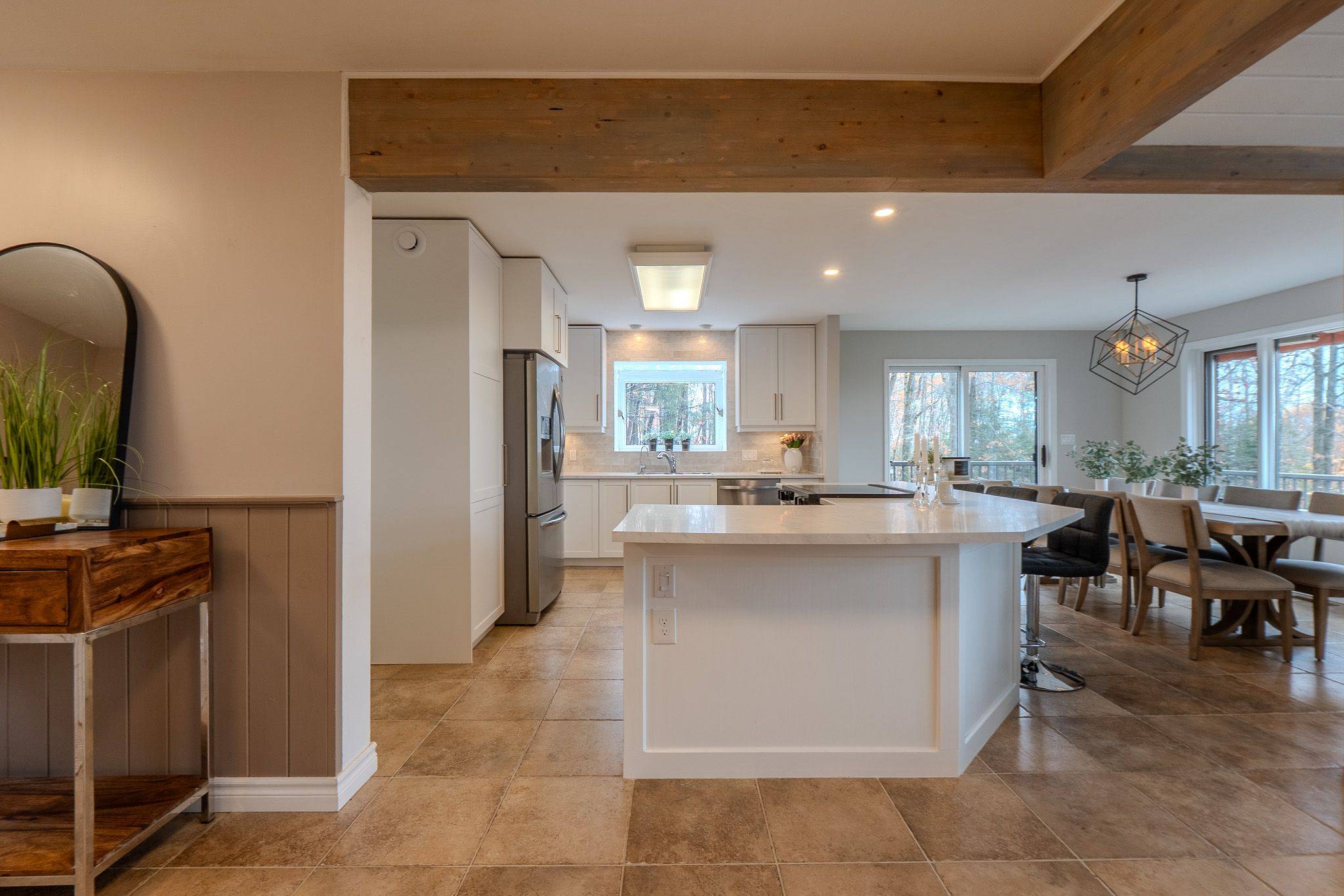 North Bay, ON P1B 8G4,708 Anita AVE