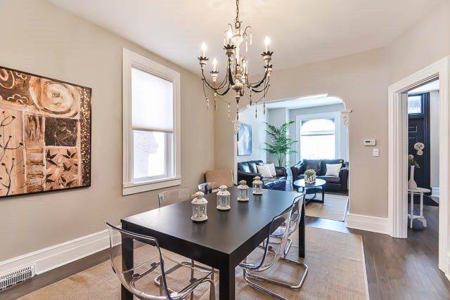 Hamilton, ON L9H 2P6,32 Main ST