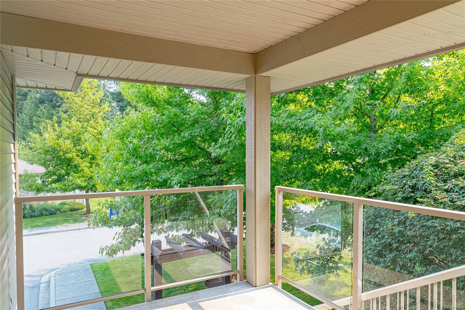 Nanaimo, BC V9T 0E6,4436 Hedgestone Pl #201