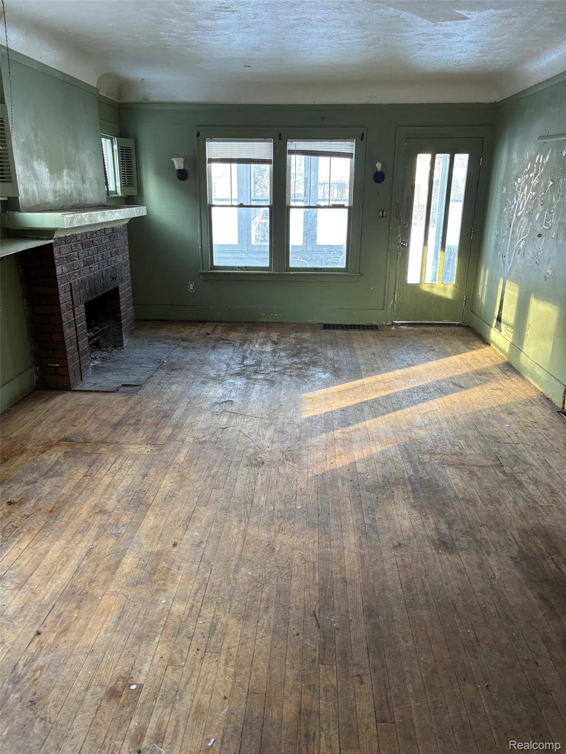 Pontiac, MI 48341,196 Mohawk RD