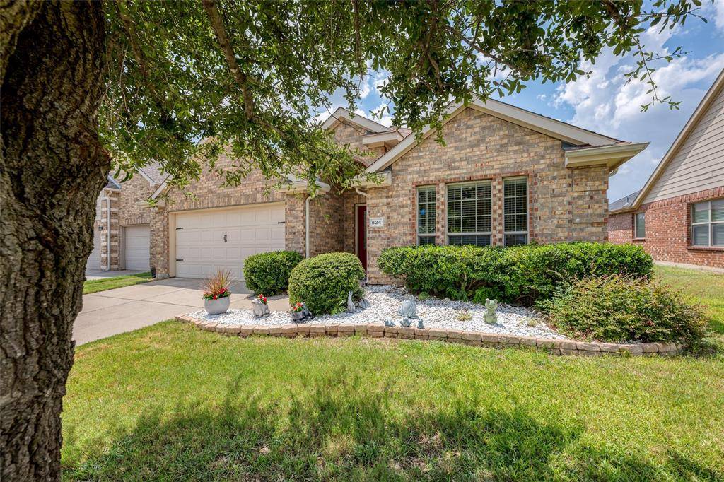 Mckinney, TX 75072,824 Golden Bear Lane
