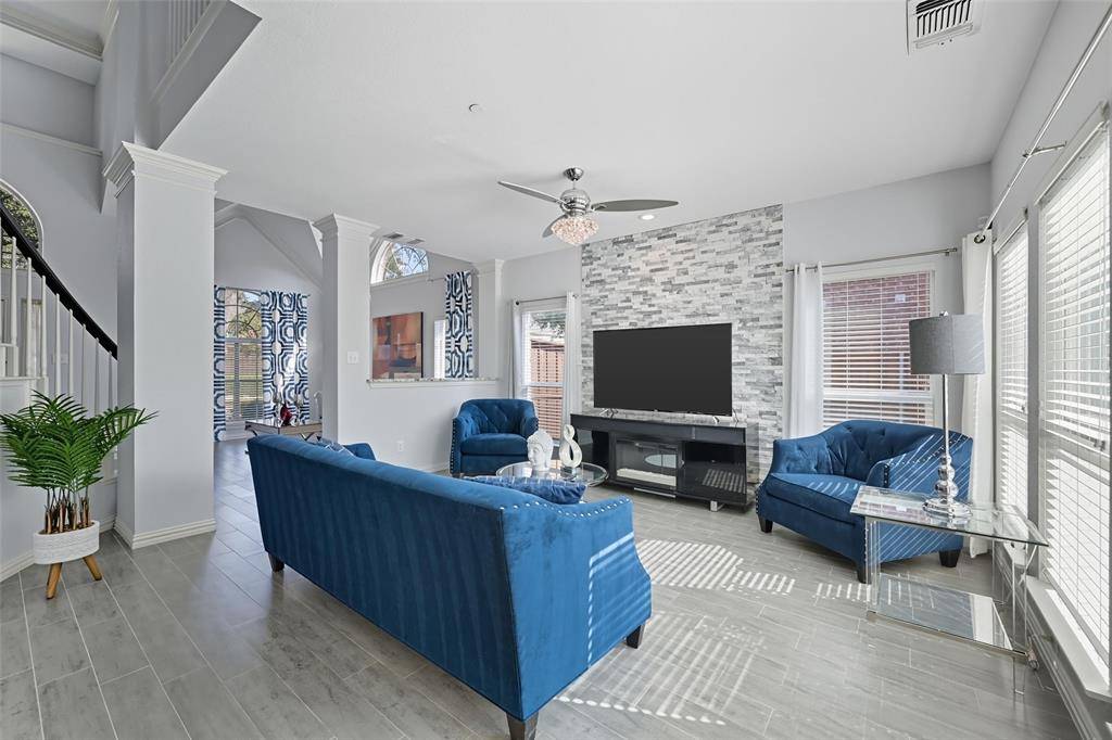 Addison, TX 75001,14613 Woodshadow Lane