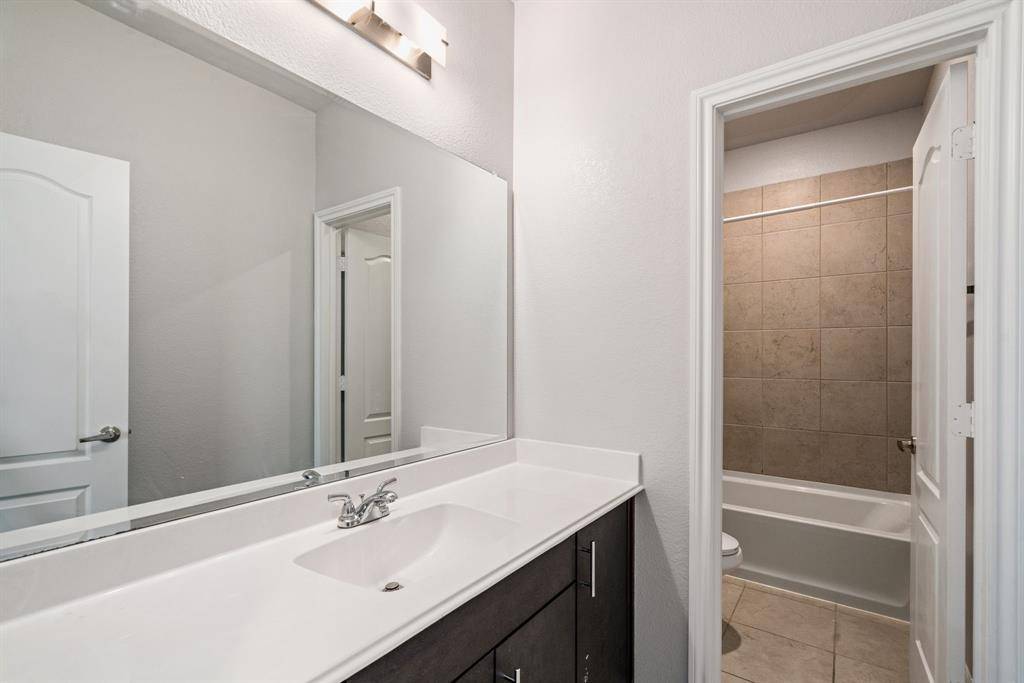 Anna, TX 75409,812 Roxby Court