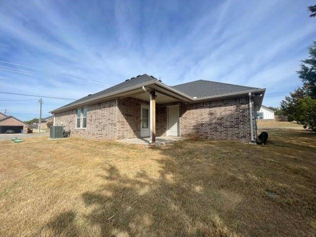 Granbury, TX 76048,2301 Creek Drive