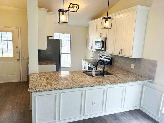 Fort Worth, TX 76137,7612 Honeybee Court