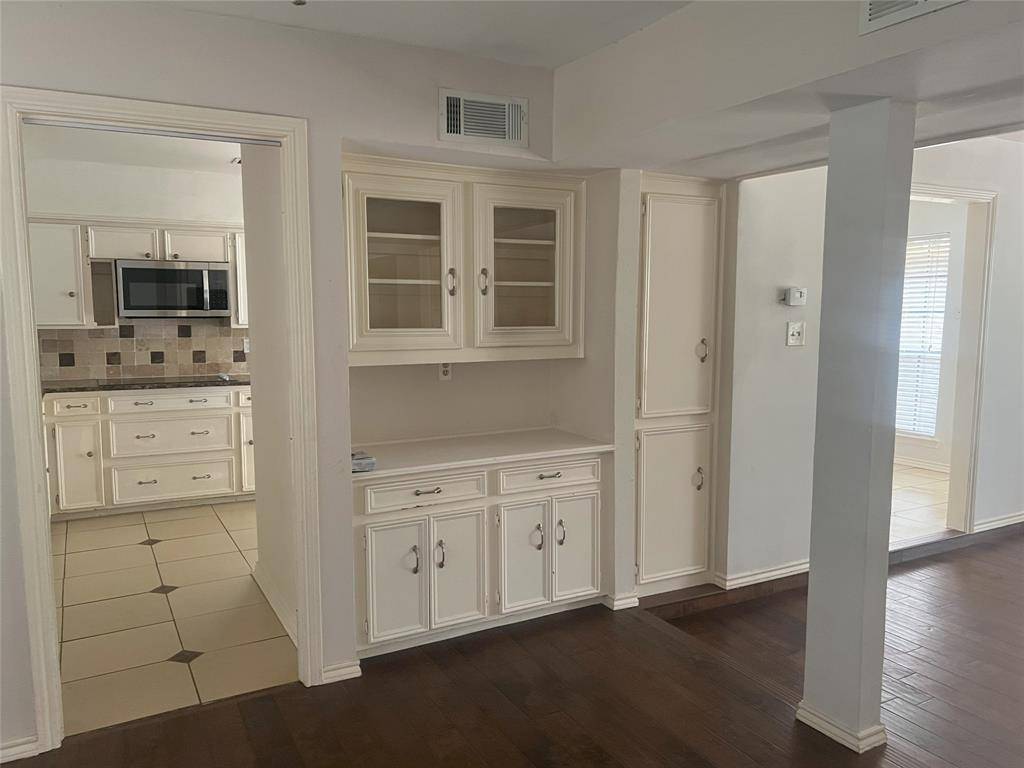 Garland, TX 75043,3813 Whiterock Trail