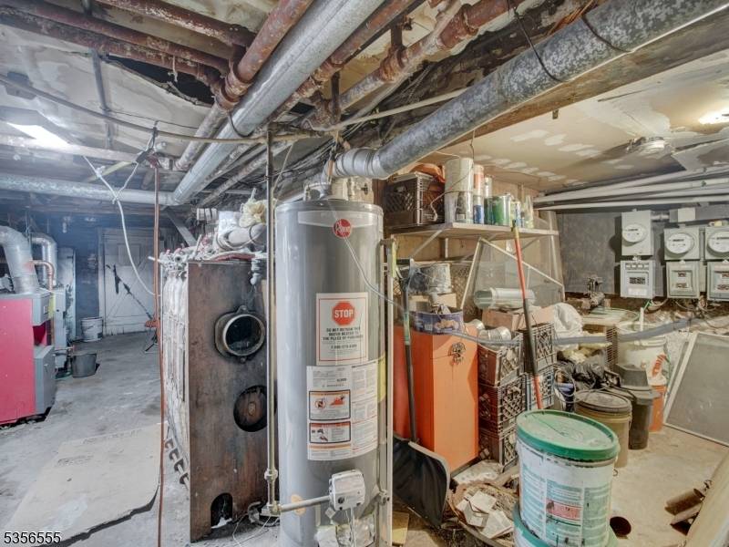 Newark City, NJ 07108,113 Elizabeth Ave