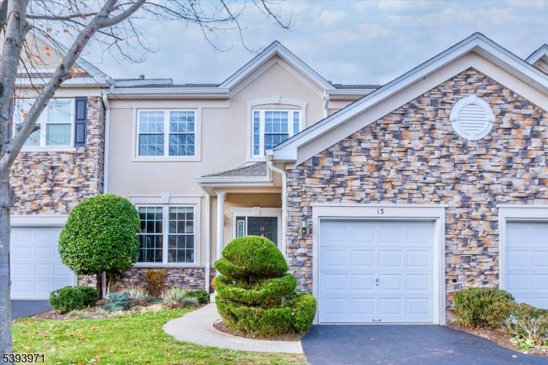 Readington Twp., NJ 08889,13 Fernwood Ct