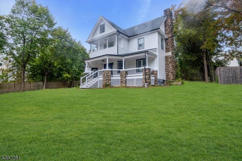 Bernardsville Boro, NJ 07924,22 Orchard Hill Rd