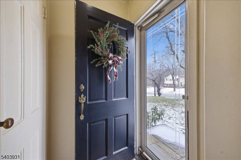 Long Hill Twp., NJ 07980,313 Warren Ave